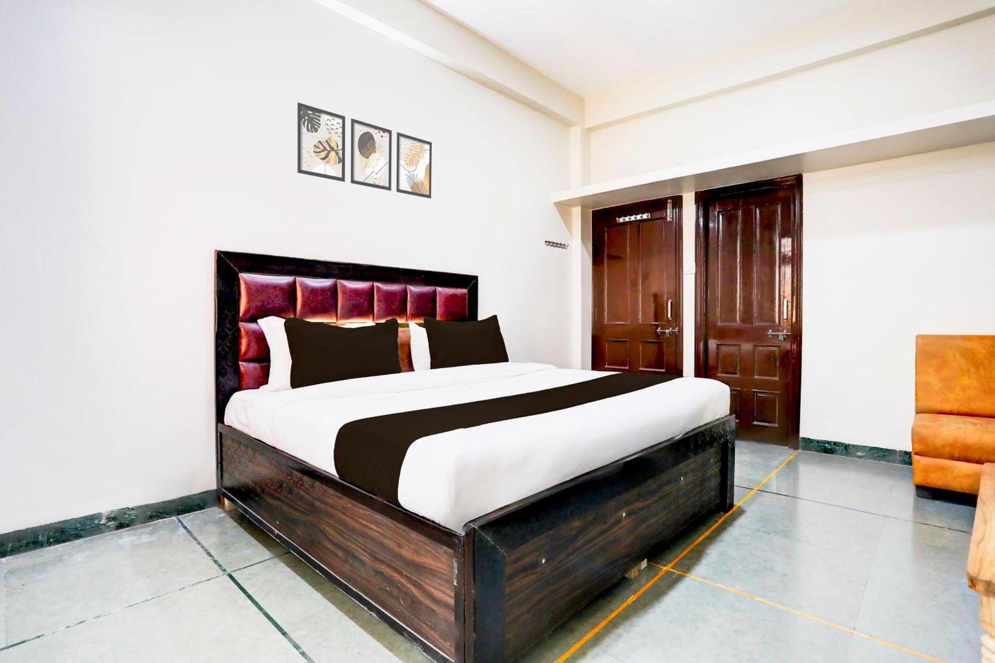 Hotel O The Baba Gest House Indore Buitenkant foto