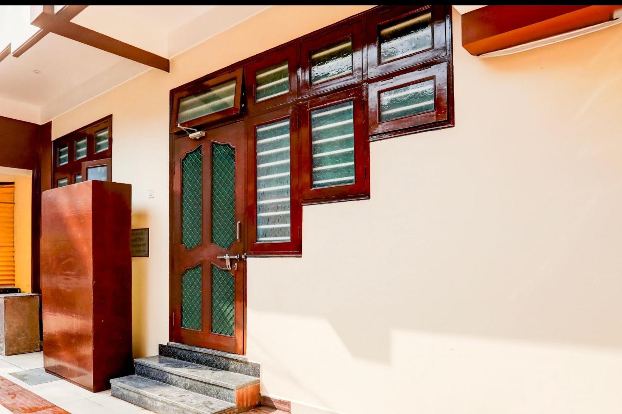 Hotel O The Baba Gest House Indore Buitenkant foto