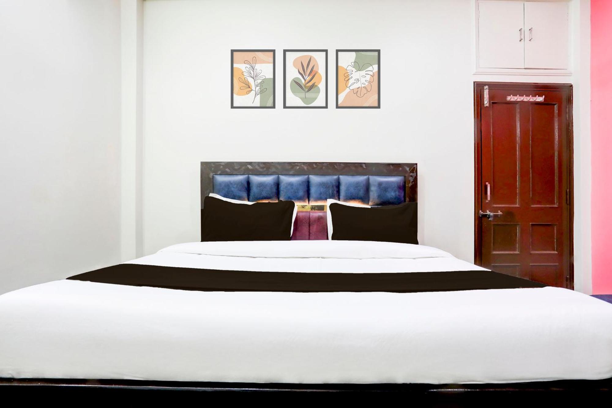 Hotel O The Baba Gest House Indore Buitenkant foto